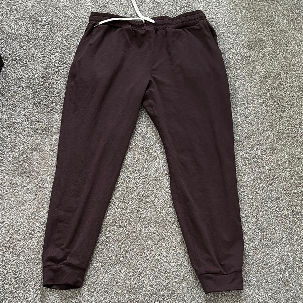Vuori Performance Jogger in Java Heather